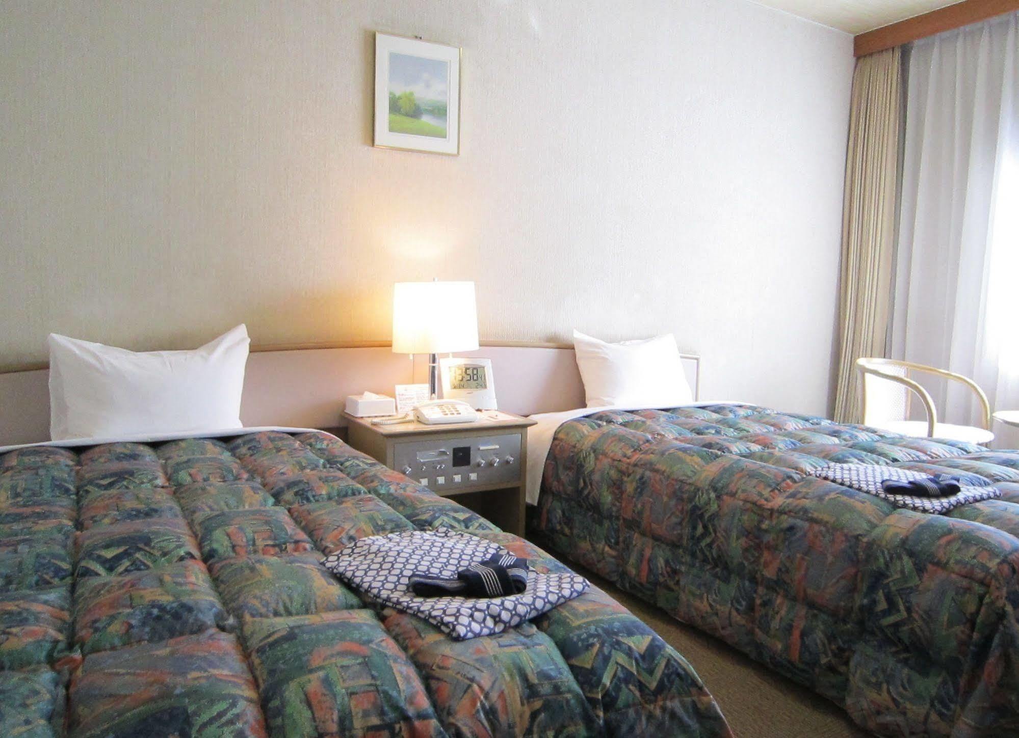 Hotel Rubura Ohzan Nagoya Buitenkant foto